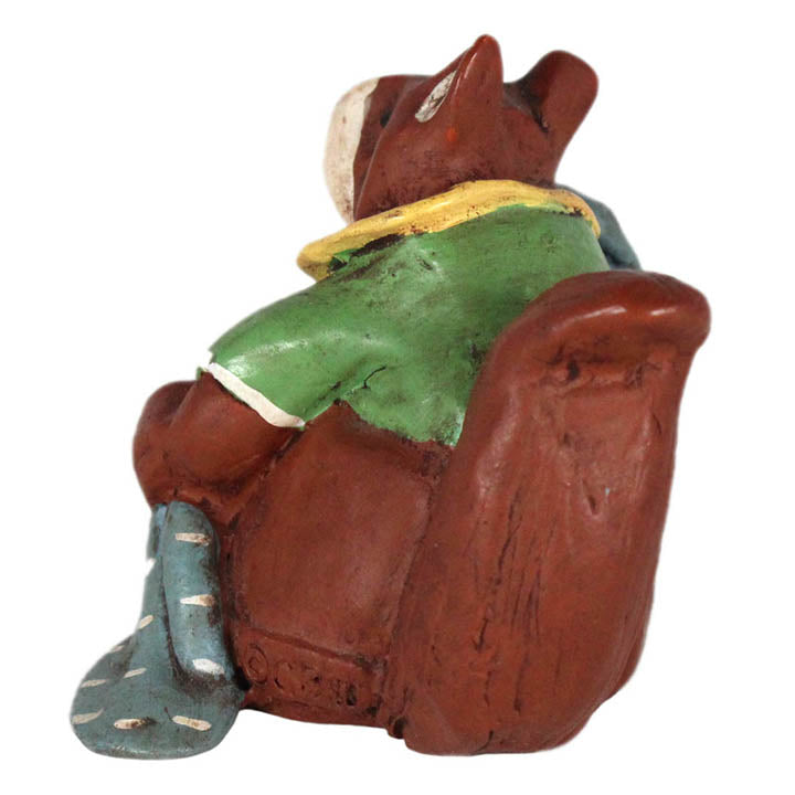 Annekabouke squirrel with doll figurine left side and back view