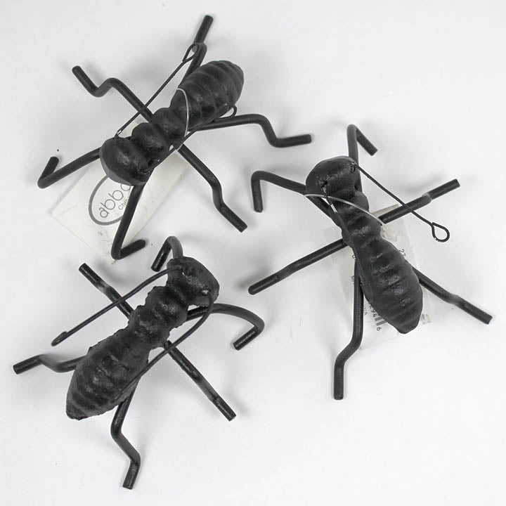 cast iron ant figurine sculpture pot hanger, set of 3