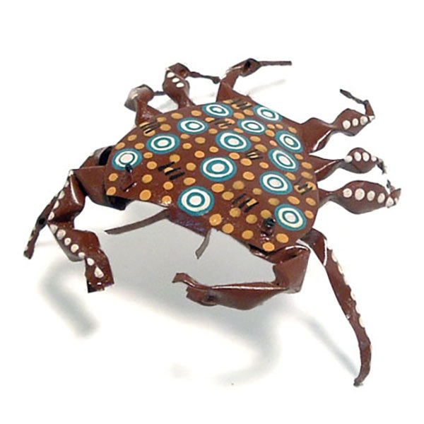 recycled tin can crab figurine front view