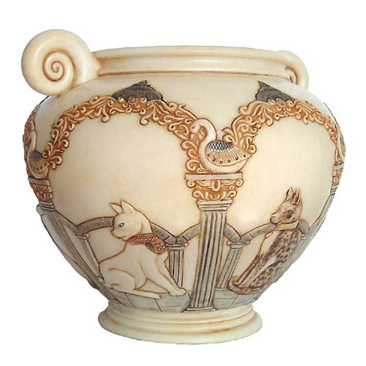 harmony ball kingdom feline pharaohs jardinia vase showing handle on left side and a white cat and savanna cat bordered by decorative architectural pillars