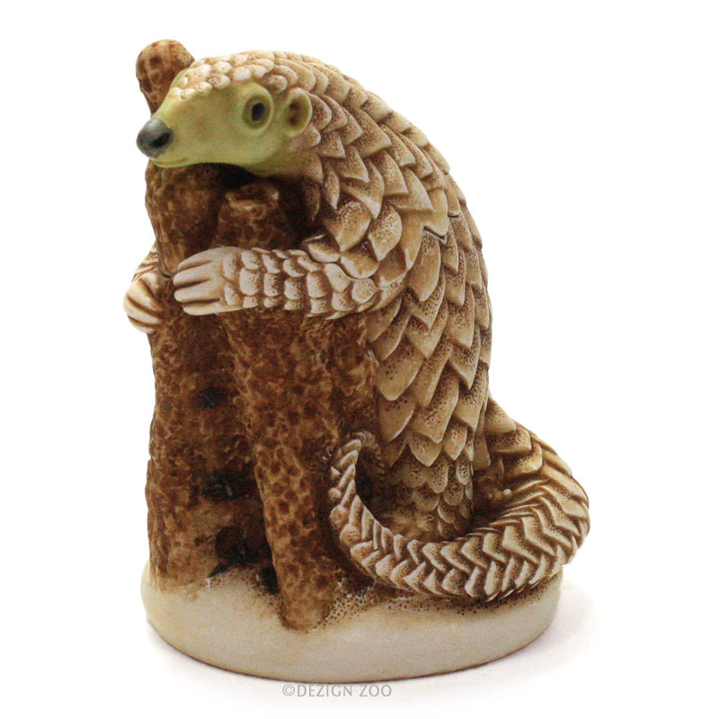 king of the hill pangolin treasure jest left front view