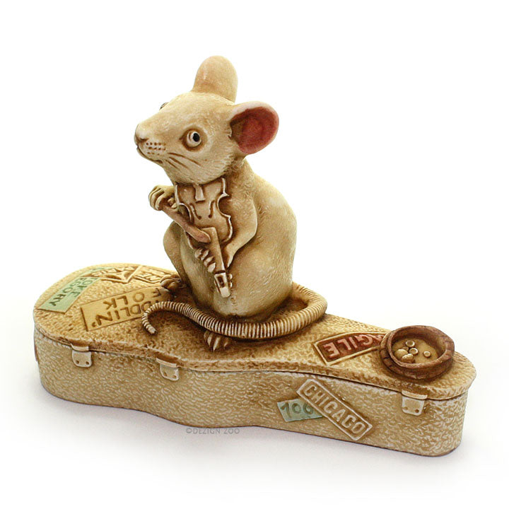 harmony kingdom mouse playing violin treasure jest left side view