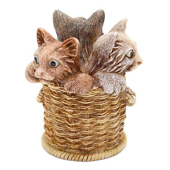 harmony kingdom wicker and whisker kittens in basket view 3